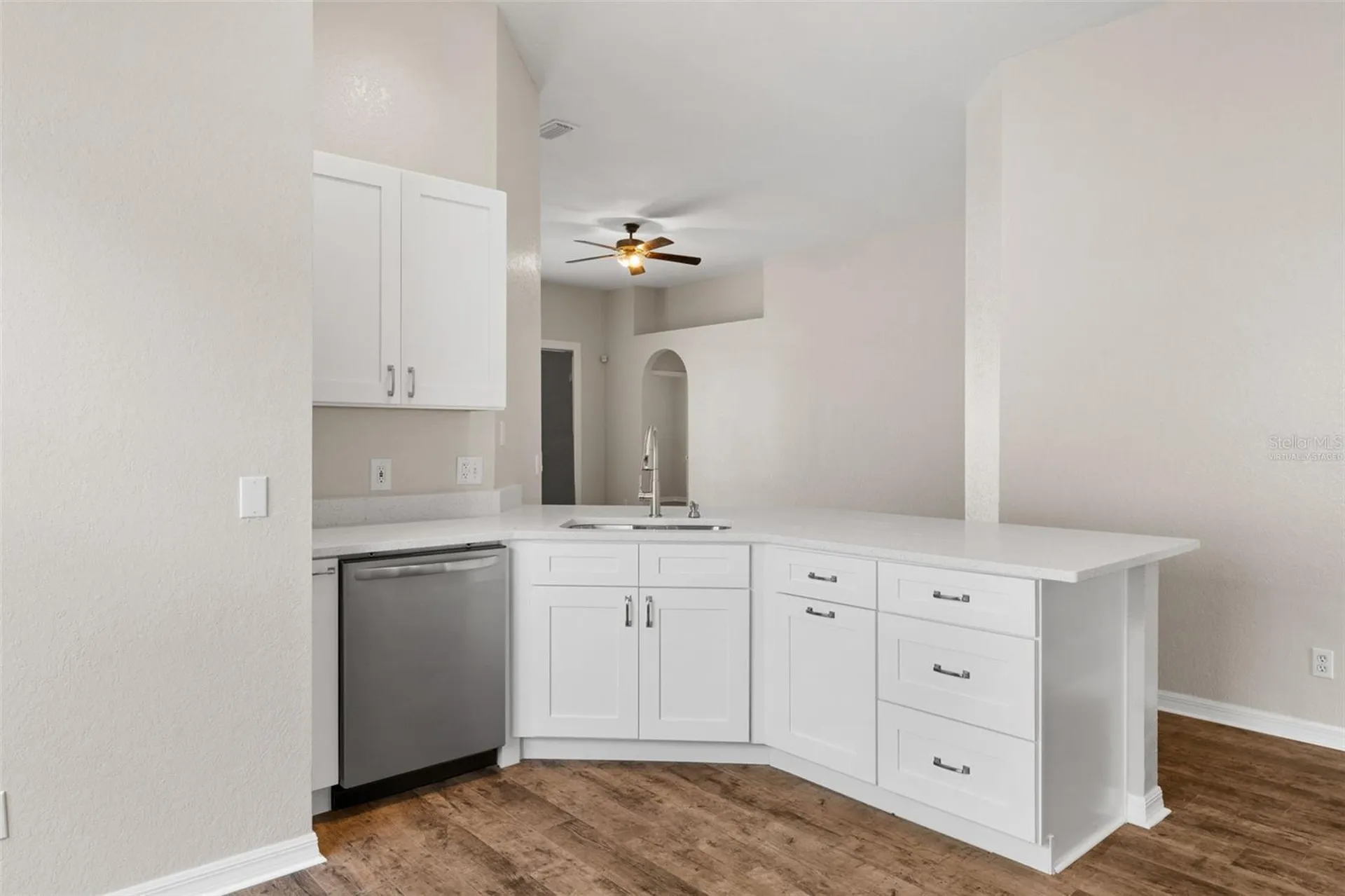 1247 Vinetree Drive Brandon FL 33510