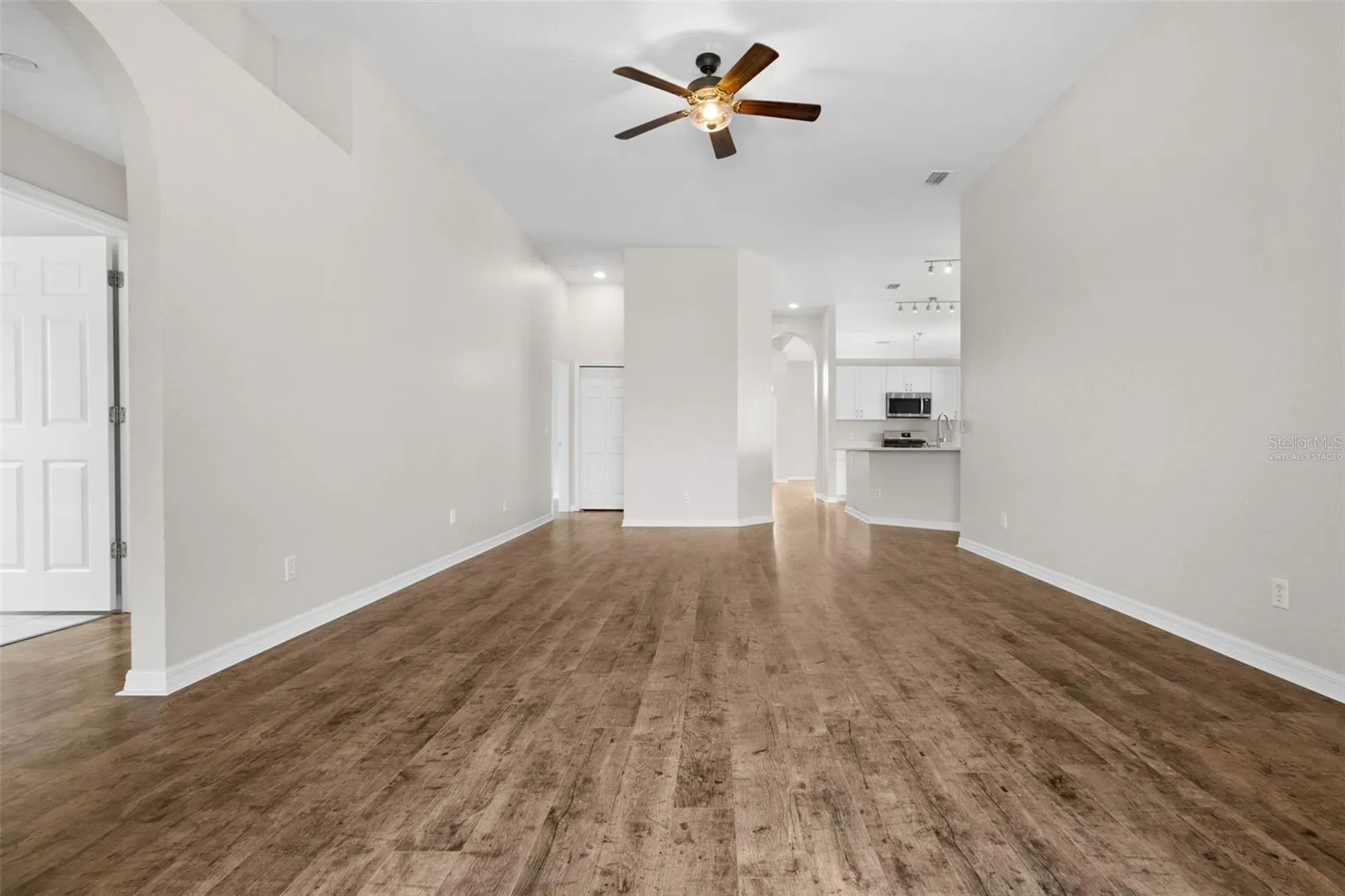 1247 Vinetree Drive Brandon FL 33510