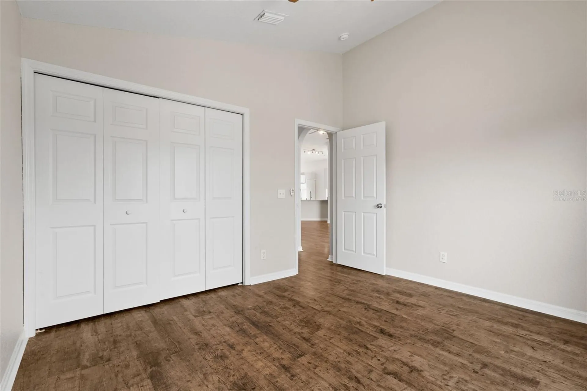1247 Vinetree Drive Brandon FL 33510