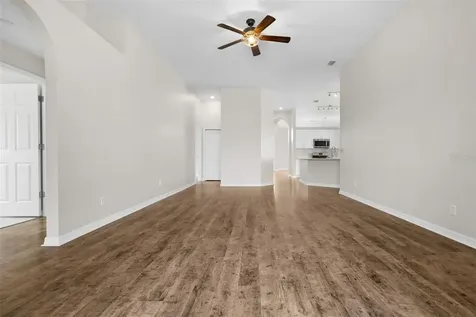 1247 Vinetree Drive Brandon FL 33510