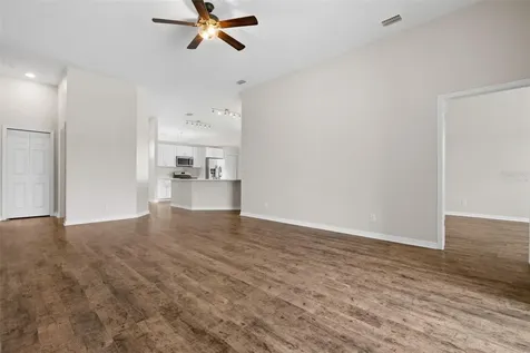 1247 Vinetree Drive Brandon FL 33510