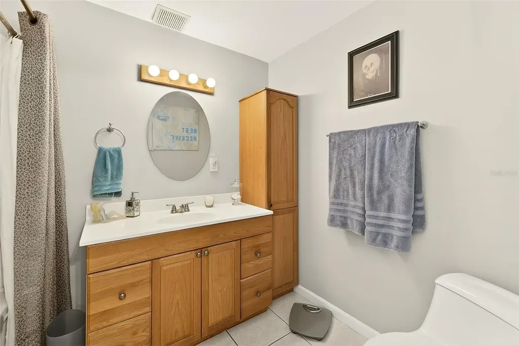 3255 57th Street N St Petersburg FL 33710