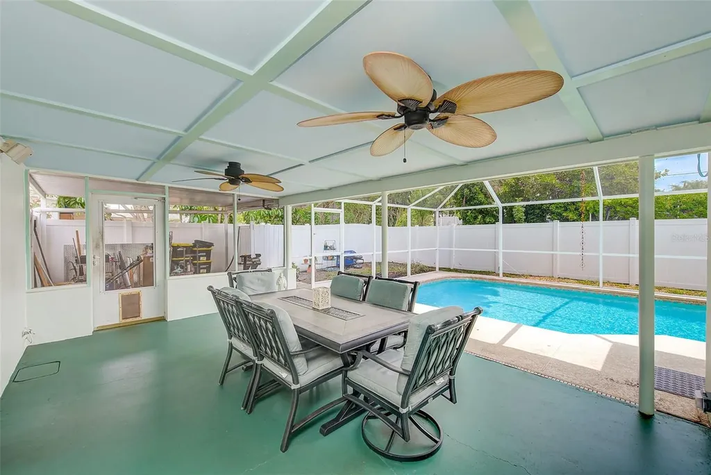 3255 57th Street N St Petersburg FL 33710