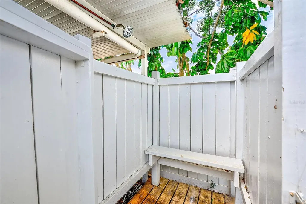 3255 57th Street N St Petersburg FL 33710