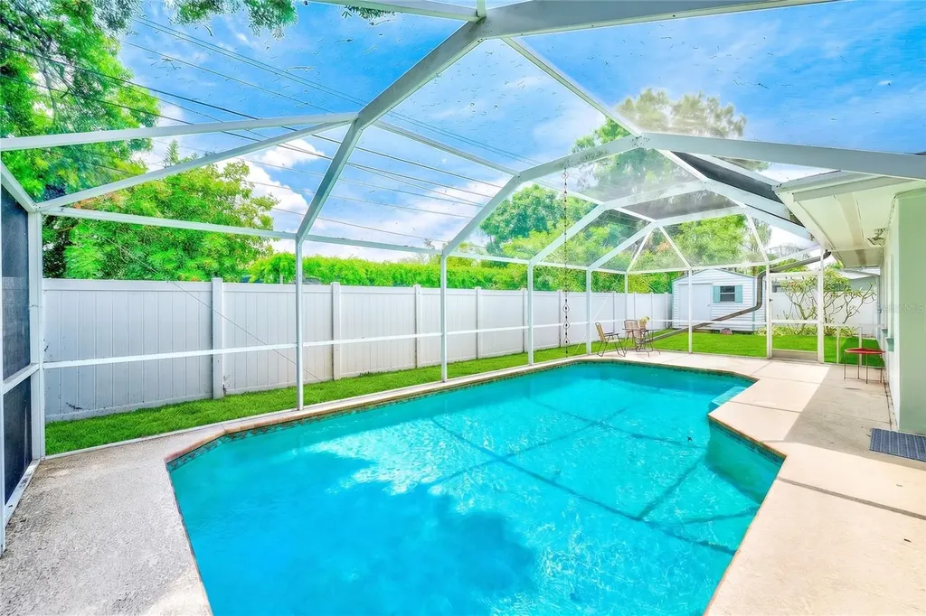 3255 57th Street N St Petersburg FL 33710