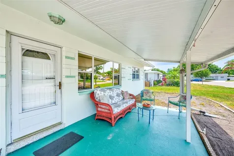 3255 57th Street N St Petersburg FL 33710