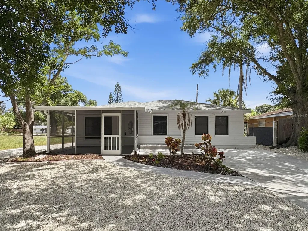 2847 Oak Street Sarasota FL 34237