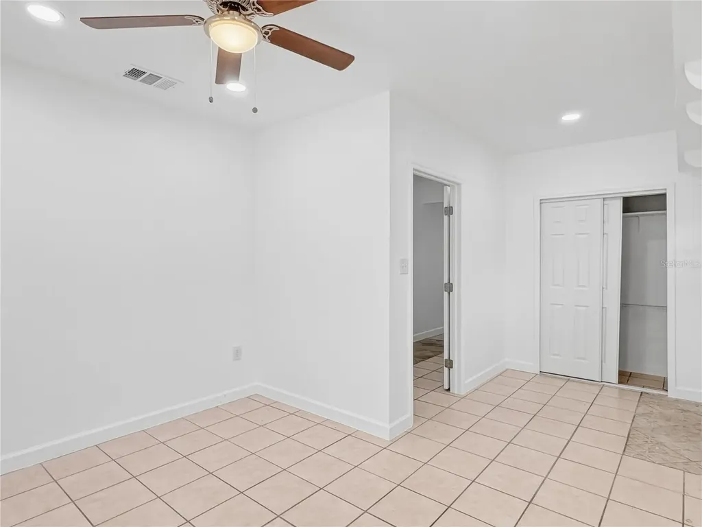 2847 Oak Street Sarasota FL 34237