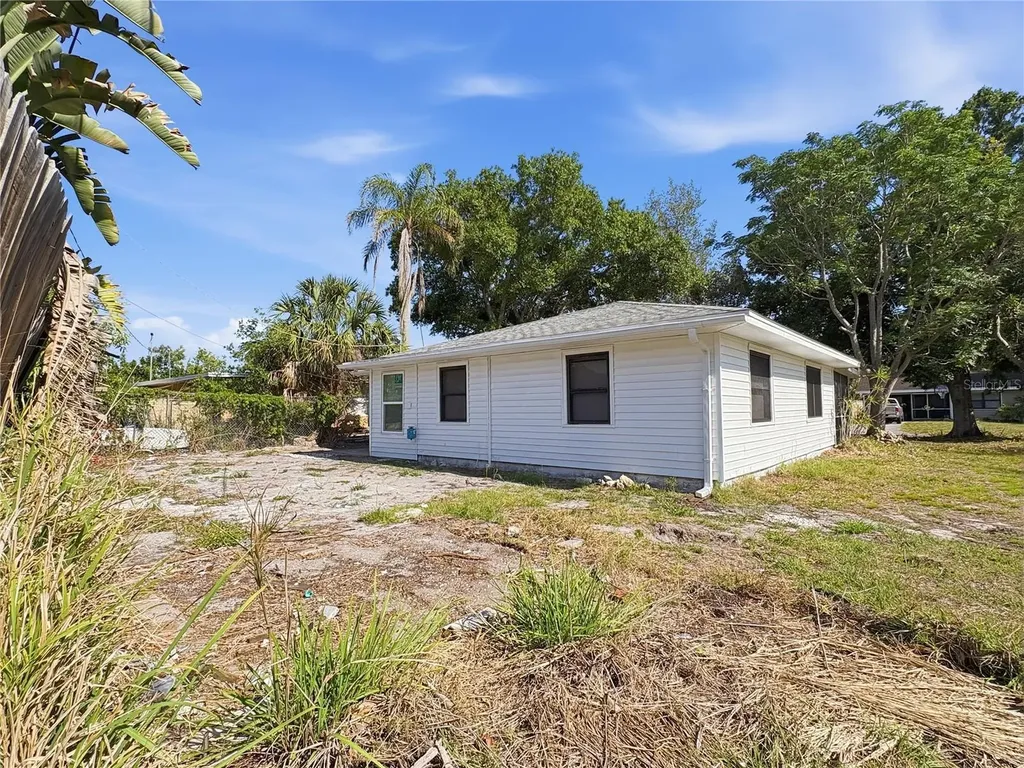2847 Oak Street Sarasota FL 34237