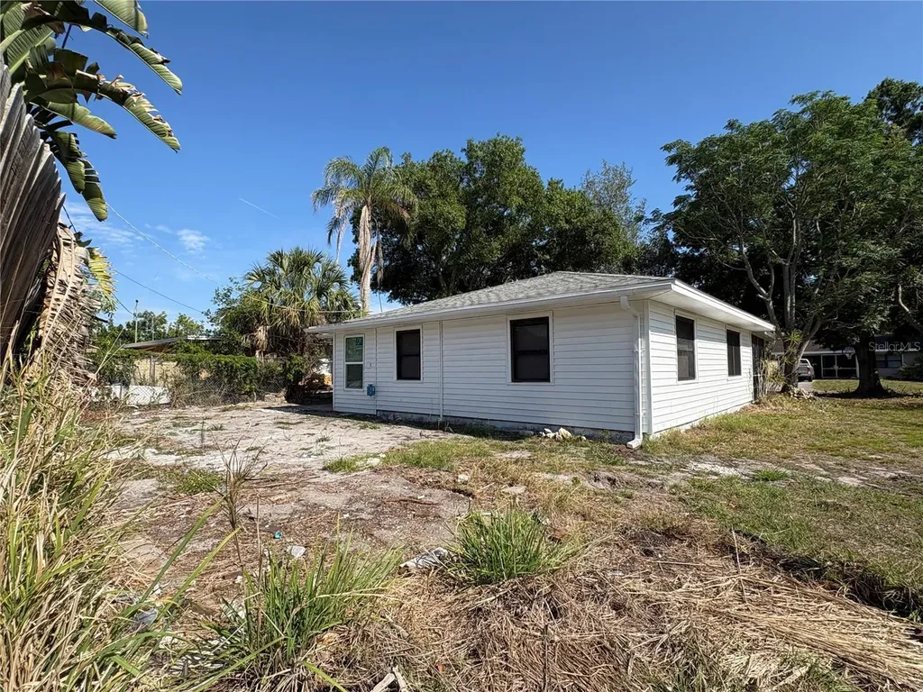 2847 Oak Street Sarasota FL 34237