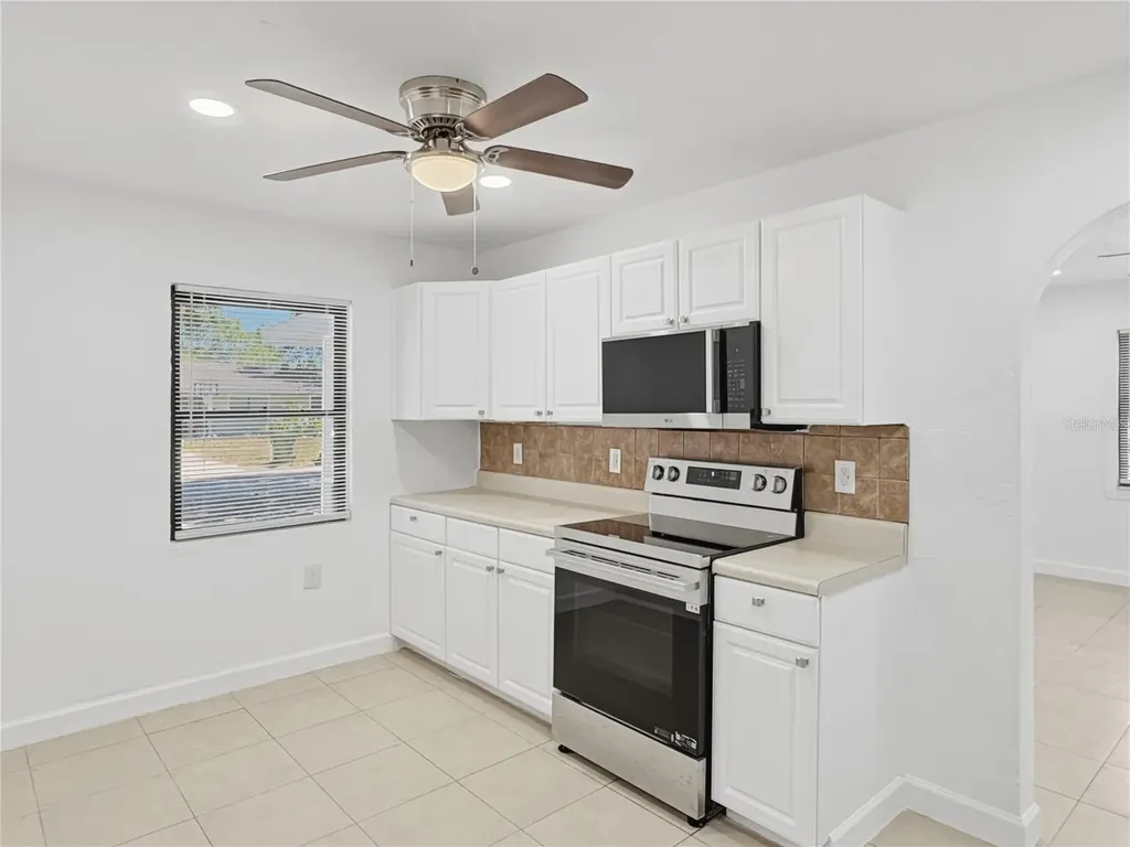 2847 Oak Street Sarasota FL 34237