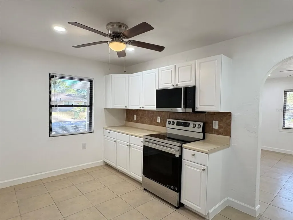 2847 Oak Street Sarasota FL 34237
