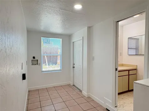 2847 Oak Street Sarasota FL 34237