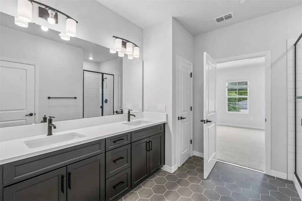 4357 Roush Avenue Orlando FL 32803