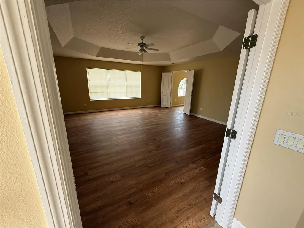 933 Whispering Cypress Lane Orlando FL 32824
