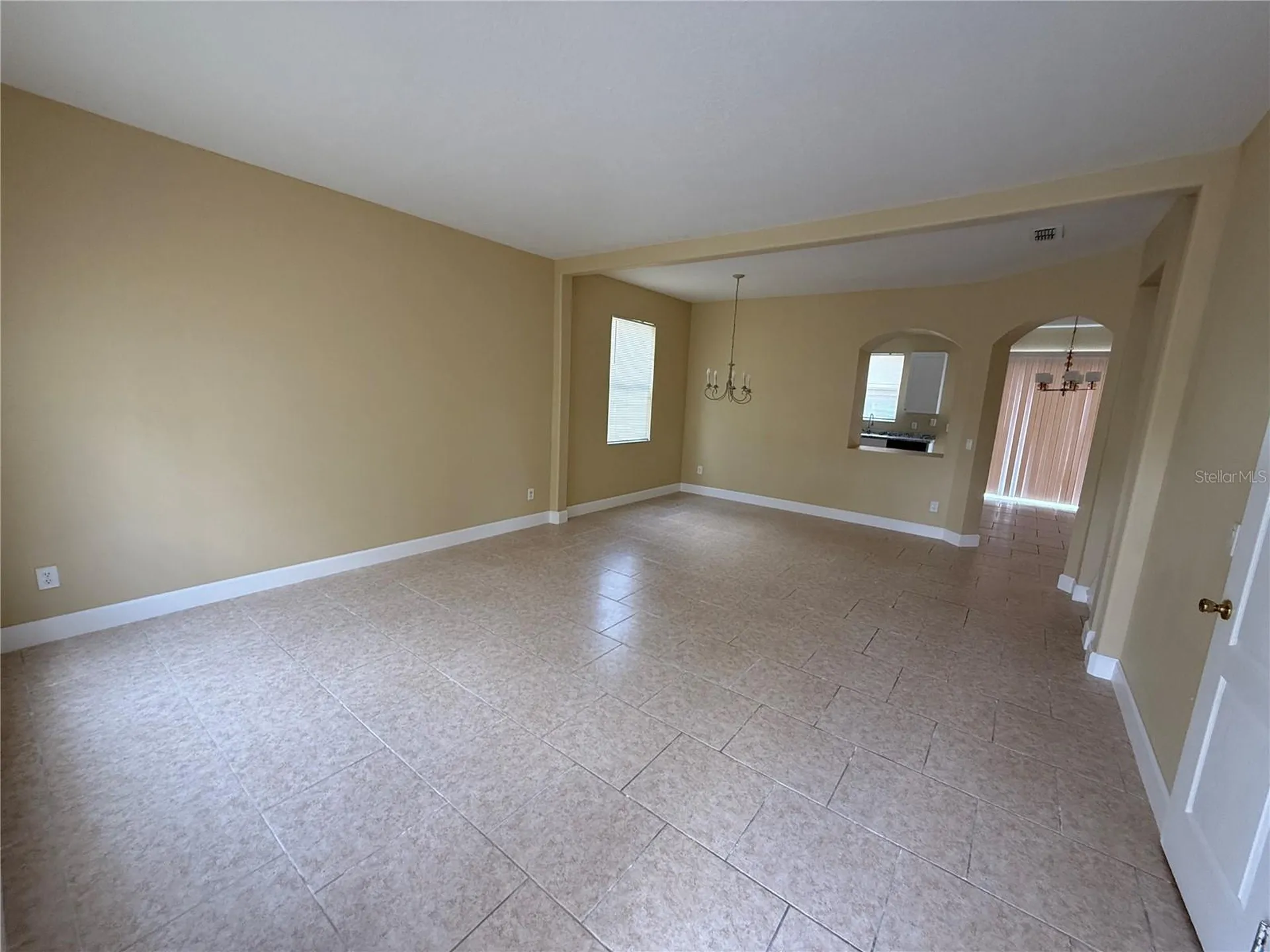 933 Whispering Cypress Lane Orlando FL 32824