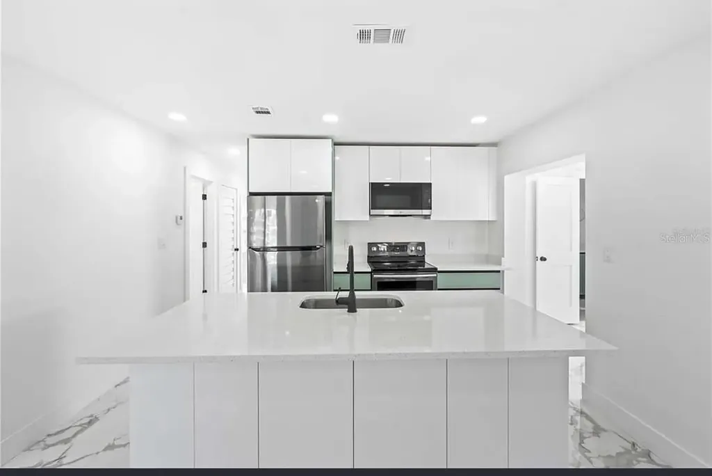 5101 Town N Country Boulevard Tampa FL 33615