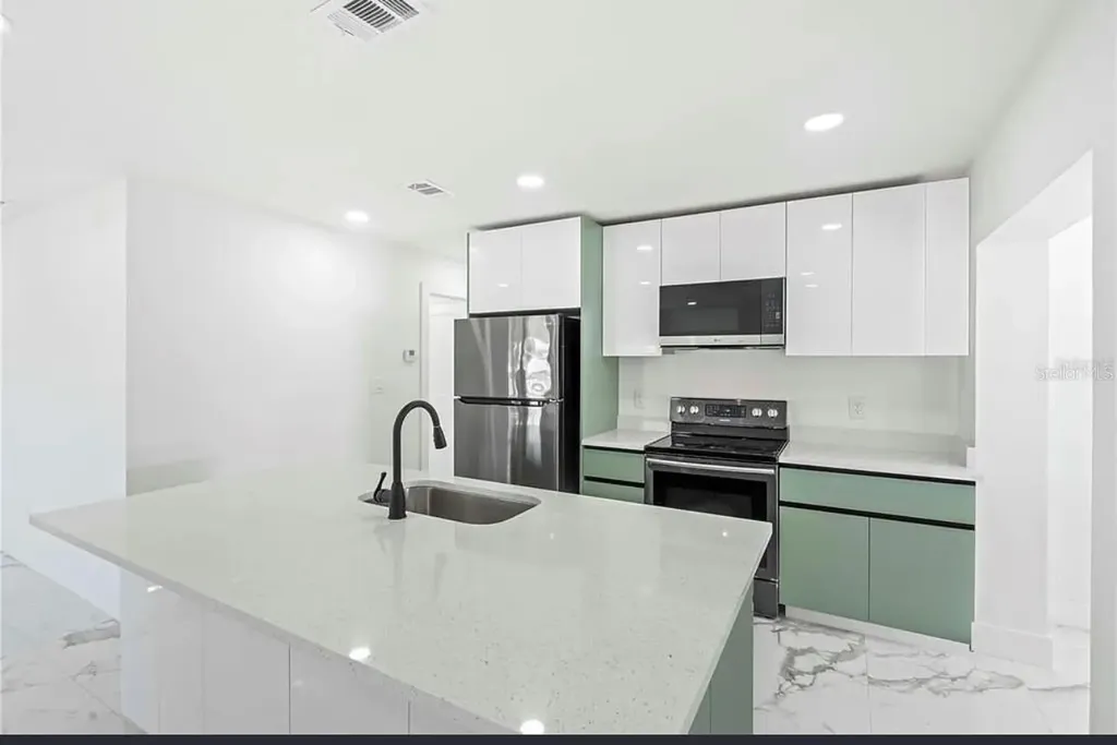 5101 Town N Country Boulevard Tampa FL 33615