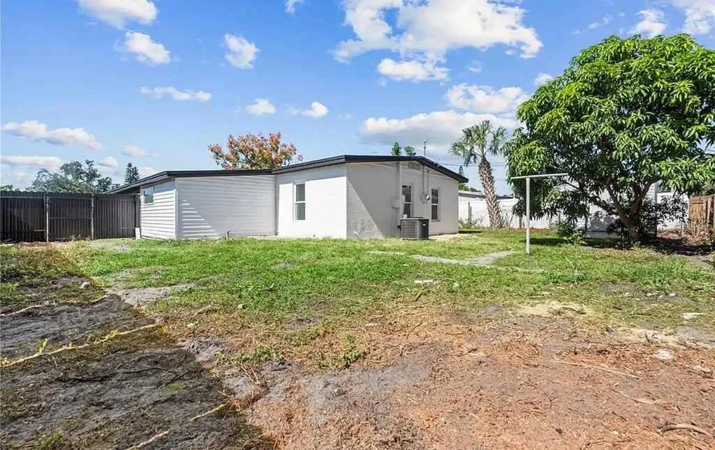 5101 Town N Country Boulevard Tampa FL 33615