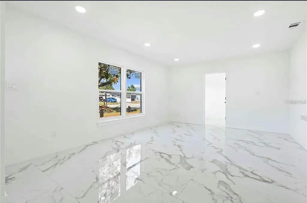 5101 Town N Country Boulevard Tampa FL 33615