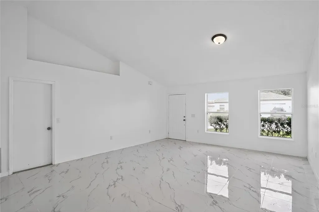 1118 Perpignan Court Kissimmee FL 34759