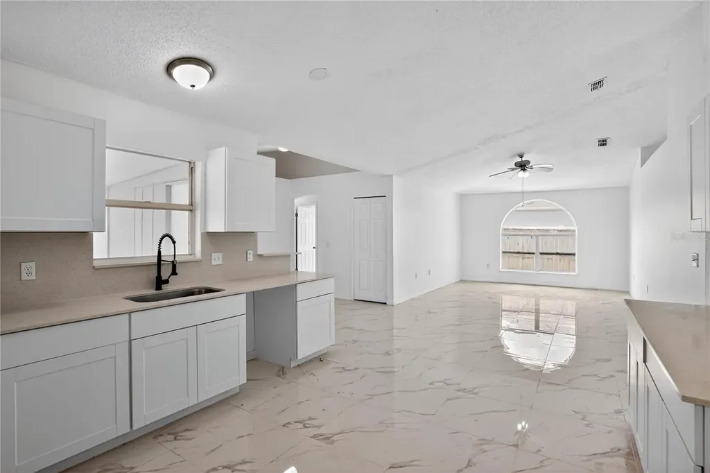 1118 Perpignan Court Kissimmee FL 34759