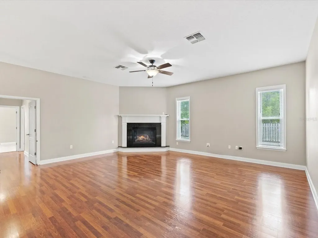 11245 Humber Road Weeki Wachee FL 34614