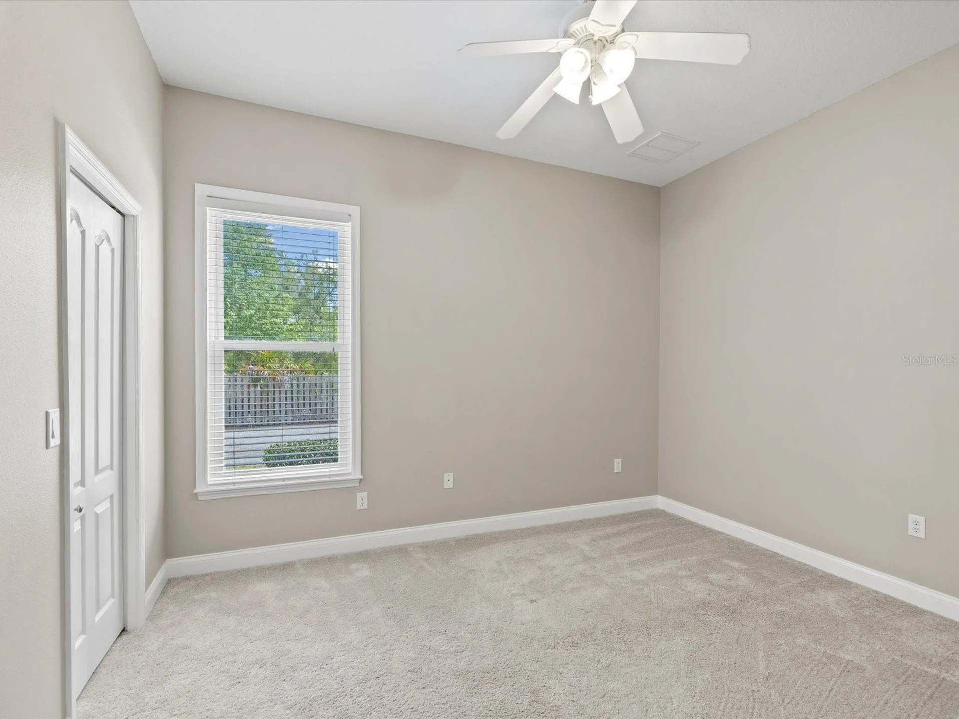 11245 Humber Road Weeki Wachee FL 34614