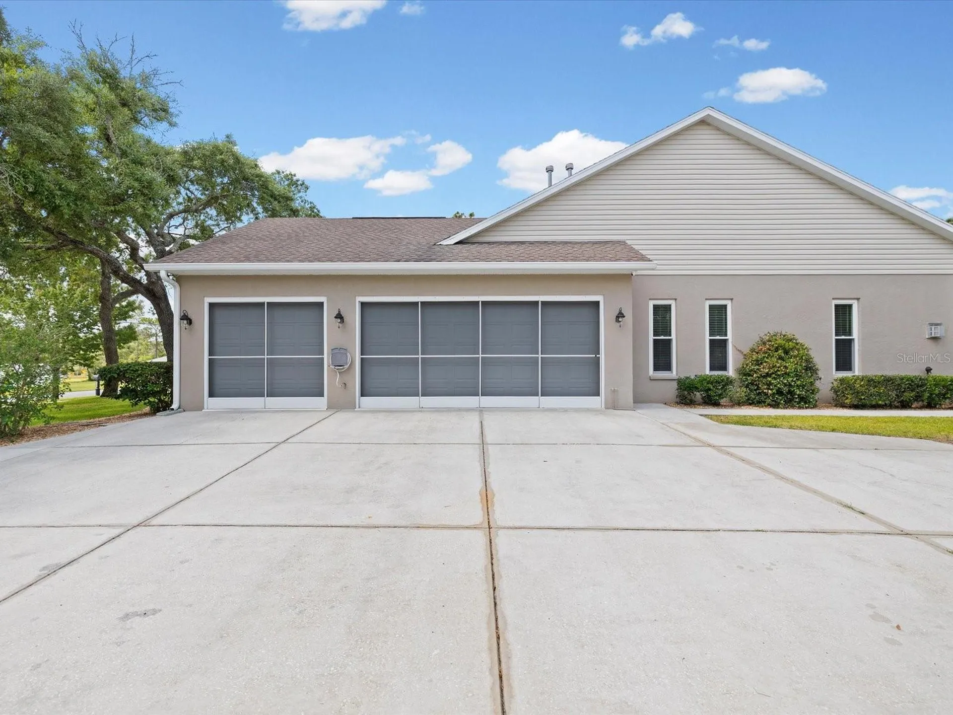 11245 Humber Road Weeki Wachee FL 34614