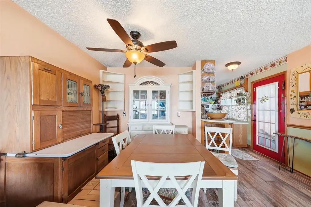 400 Lakeshore Drive Eustis FL 32726
