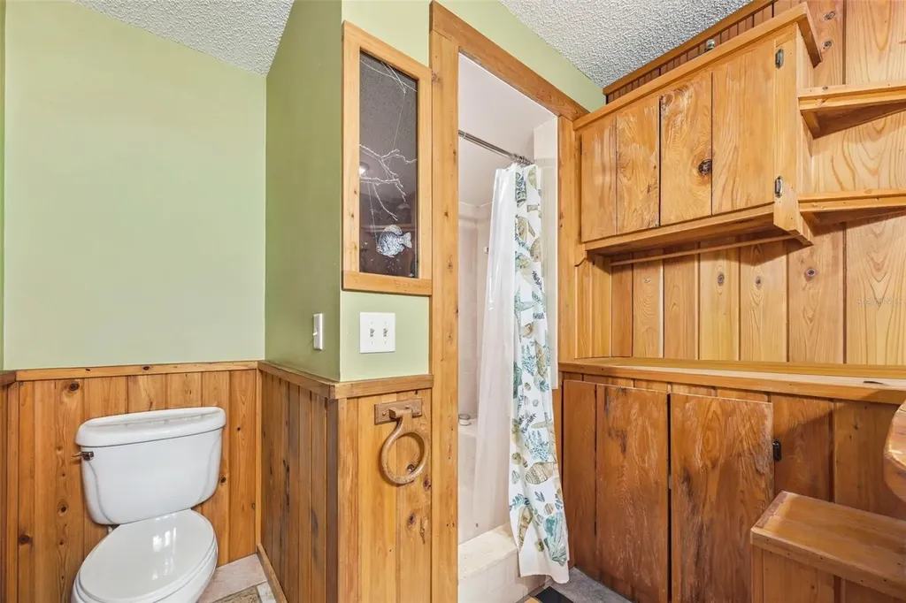 400 Lakeshore Drive Eustis FL 32726