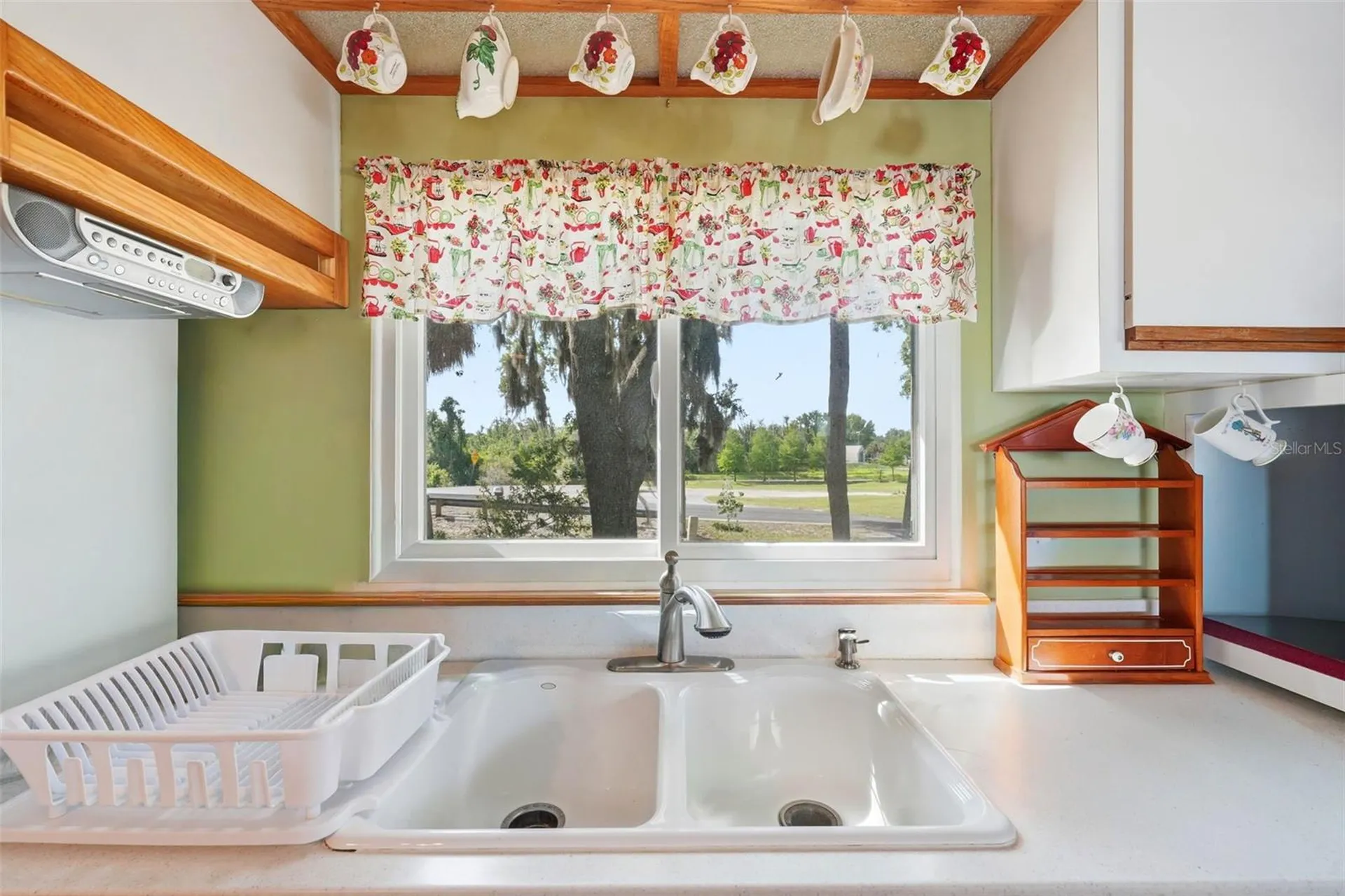 400 Lakeshore Drive Eustis FL 32726
