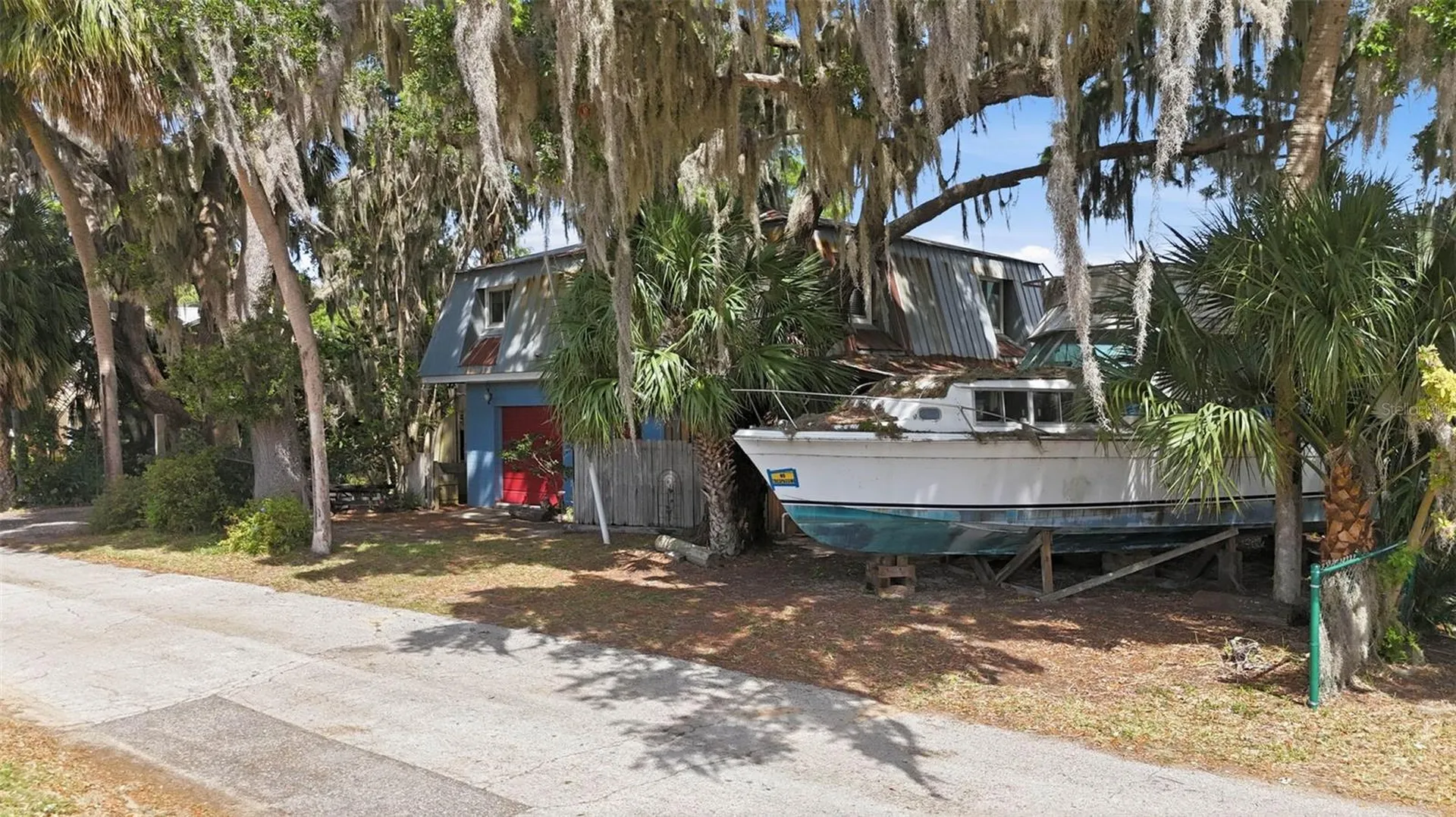 400 Lakeshore Drive Eustis FL 32726