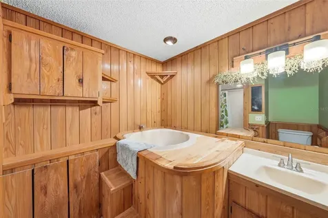 400 Lakeshore Drive Eustis FL 32726
