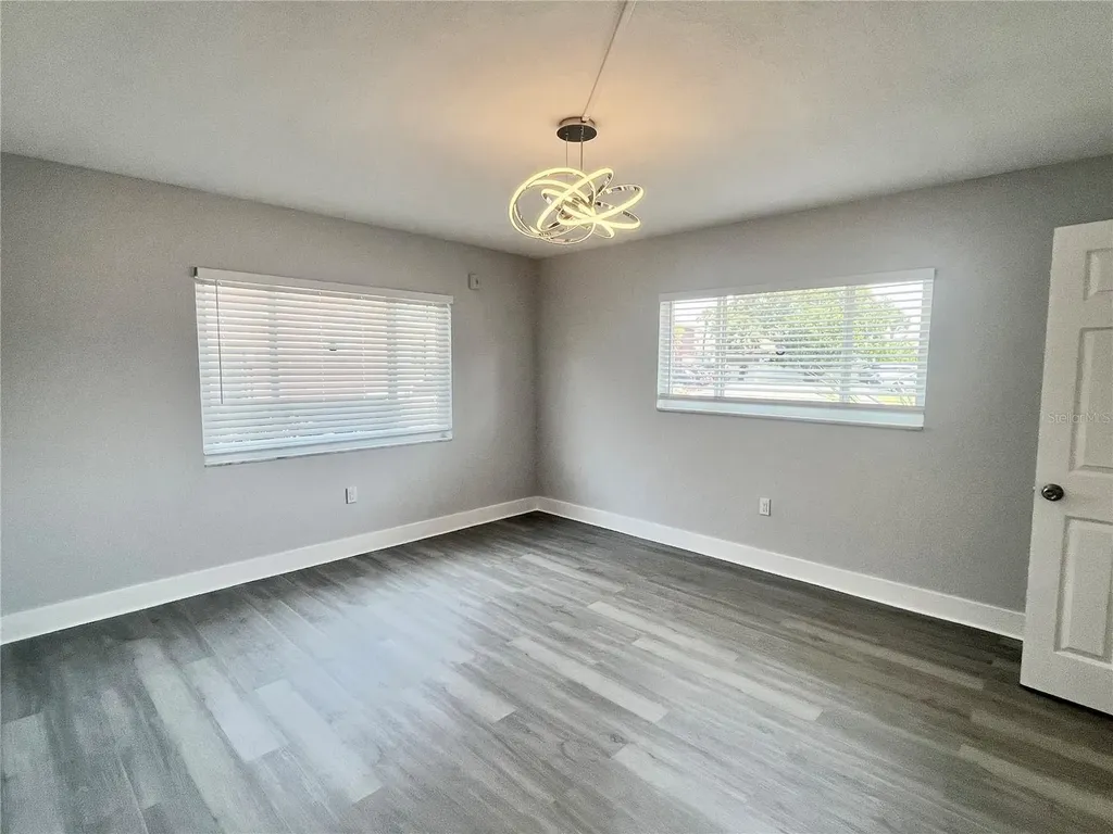 4550 Overlook Drive NE St Petersburg FL 33703