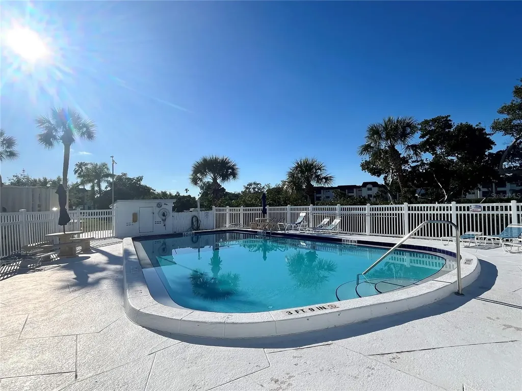 4550 Overlook Drive NE St Petersburg FL 33703