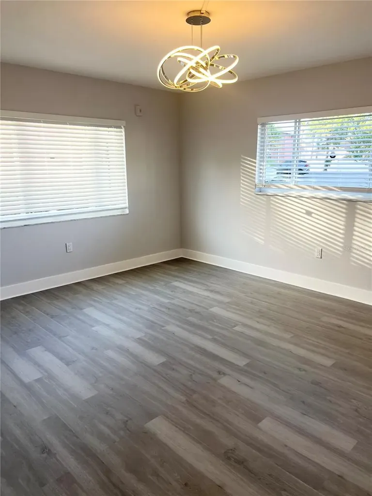 4550 Overlook Drive NE St Petersburg FL 33703