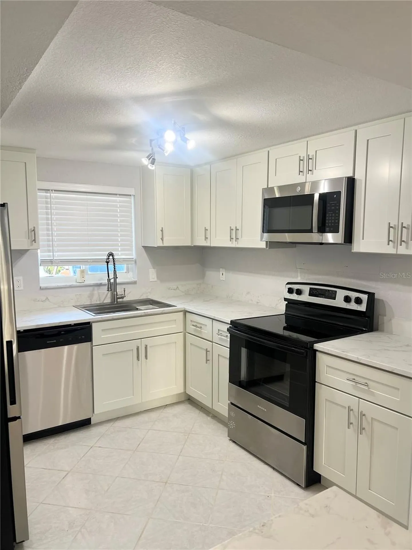 4550 Overlook Drive NE St Petersburg FL 33703