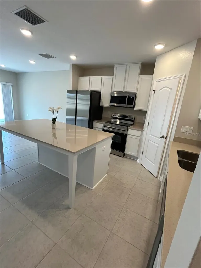 4117 Collegiate Boulevard Lakeland FL 33803