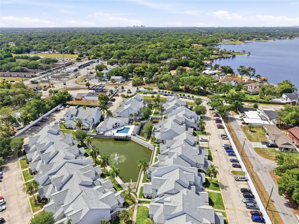 12287 Armenia Gables Circle Tampa FL 33612