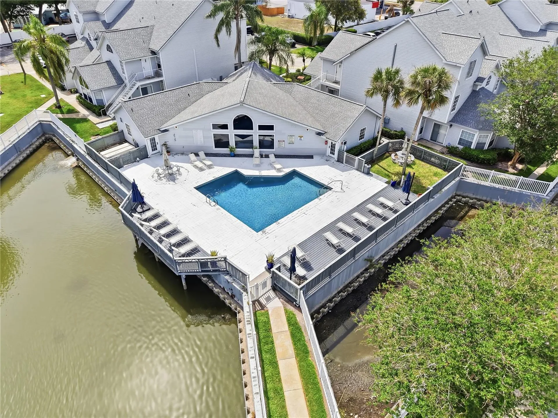 12287 Armenia Gables Circle Tampa FL 33612