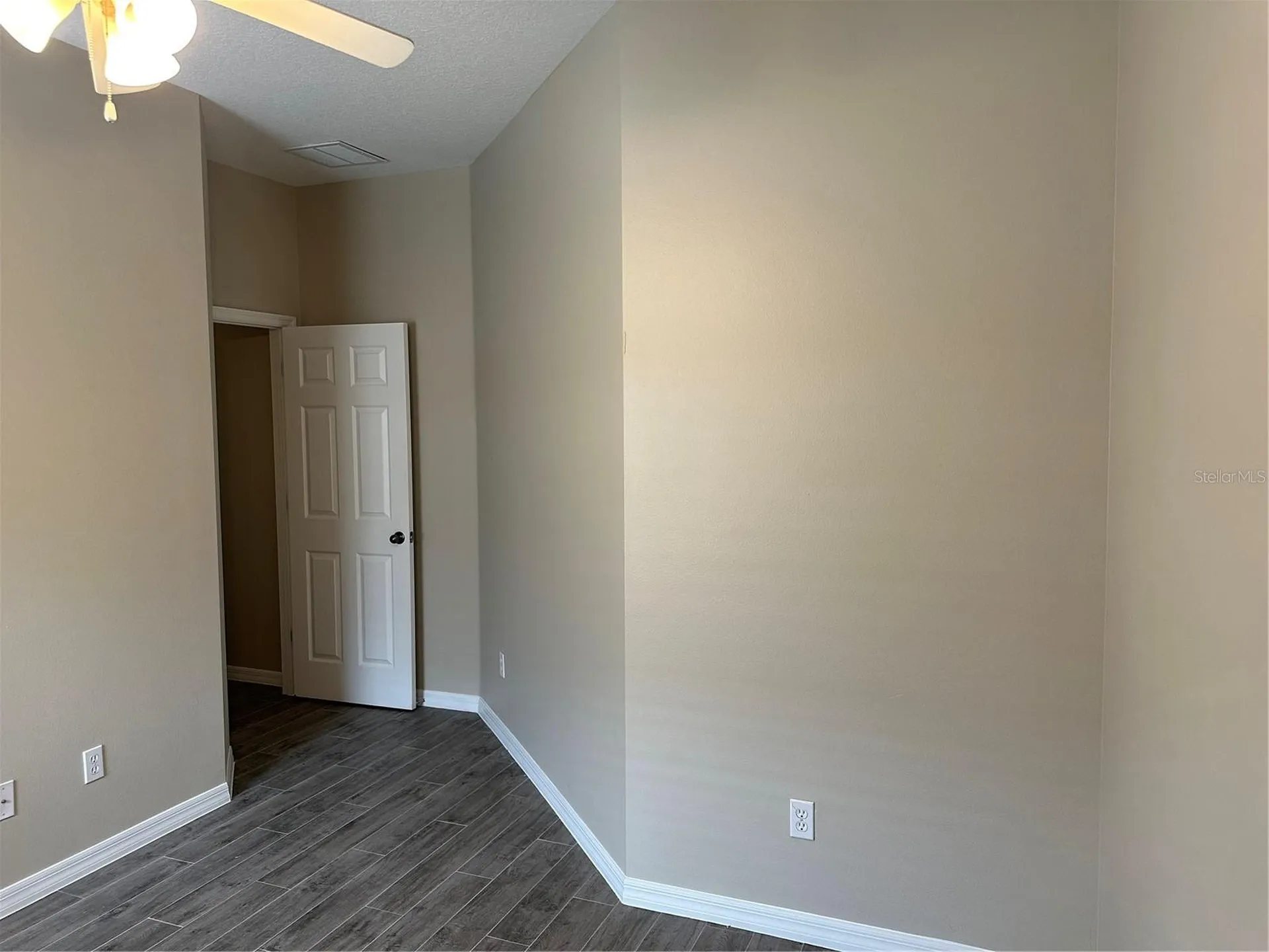 5996 Milford Haven Place Orlando FL 32829