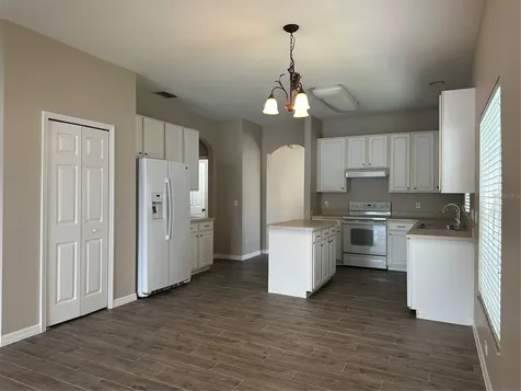 5996 Milford Haven Place Orlando FL 32829