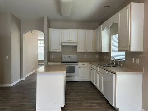 5996 Milford Haven Place Orlando FL 32829