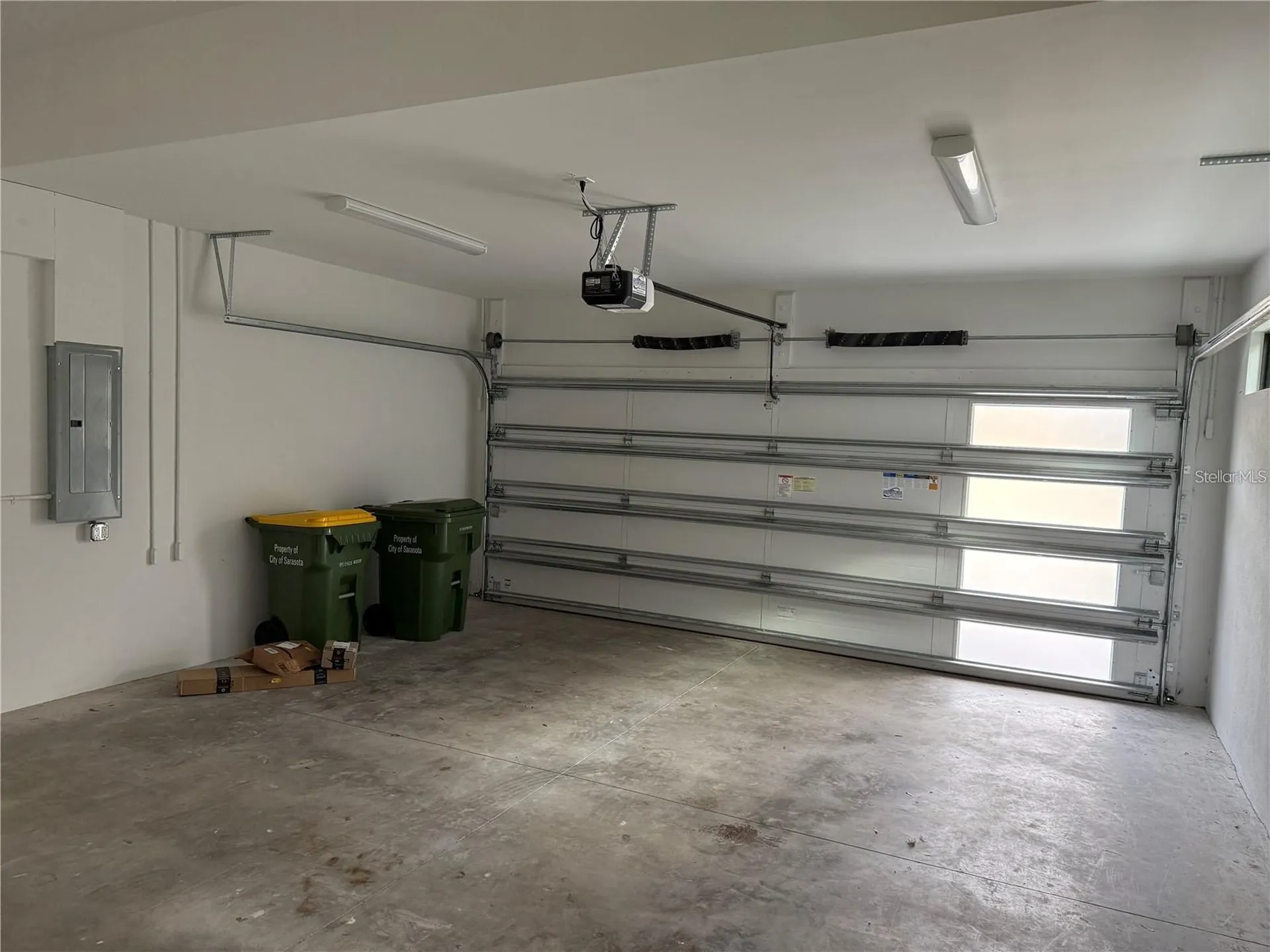 2443 Wood Street Sarasota FL 34237
