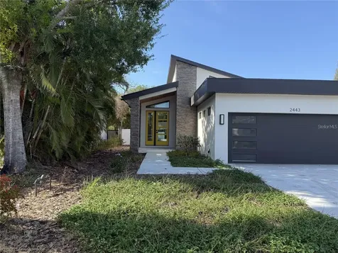 2443 Wood Street Sarasota FL 34237