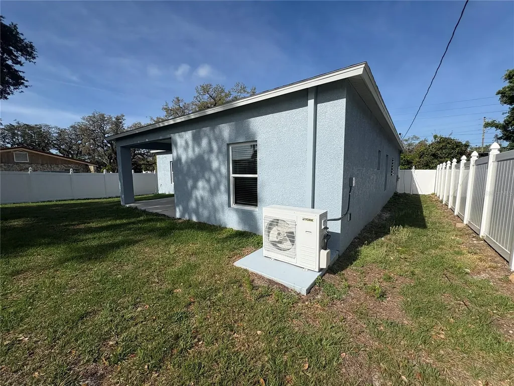 5575 113th Street Seminole FL 33772