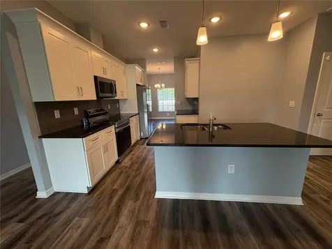 5575 113th Street Seminole FL 33772