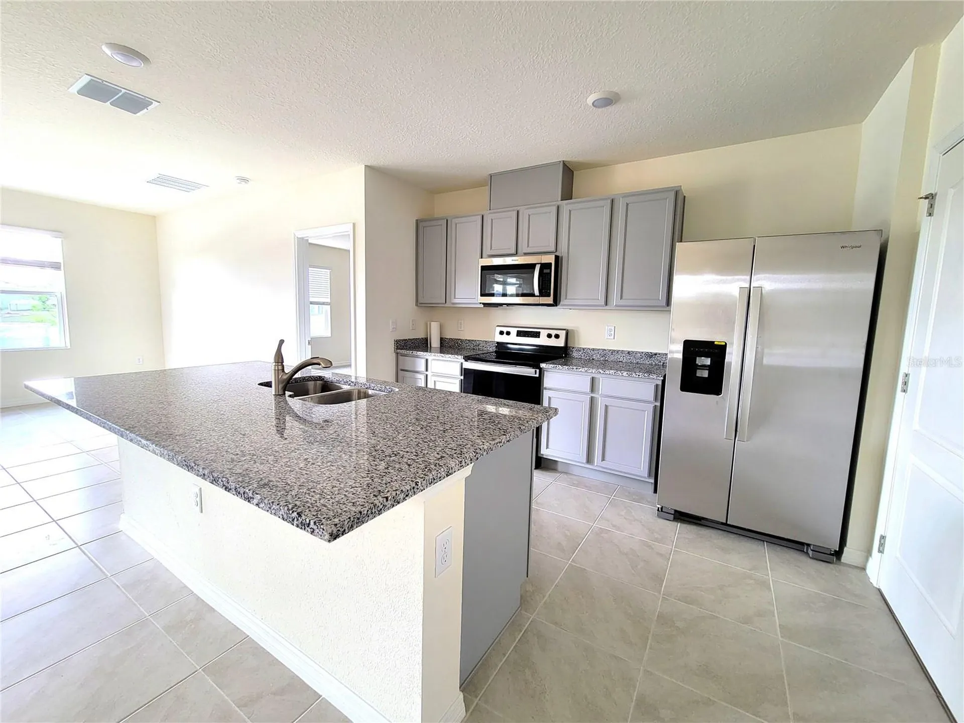 420 Noble Avenue Davenport FL 33837