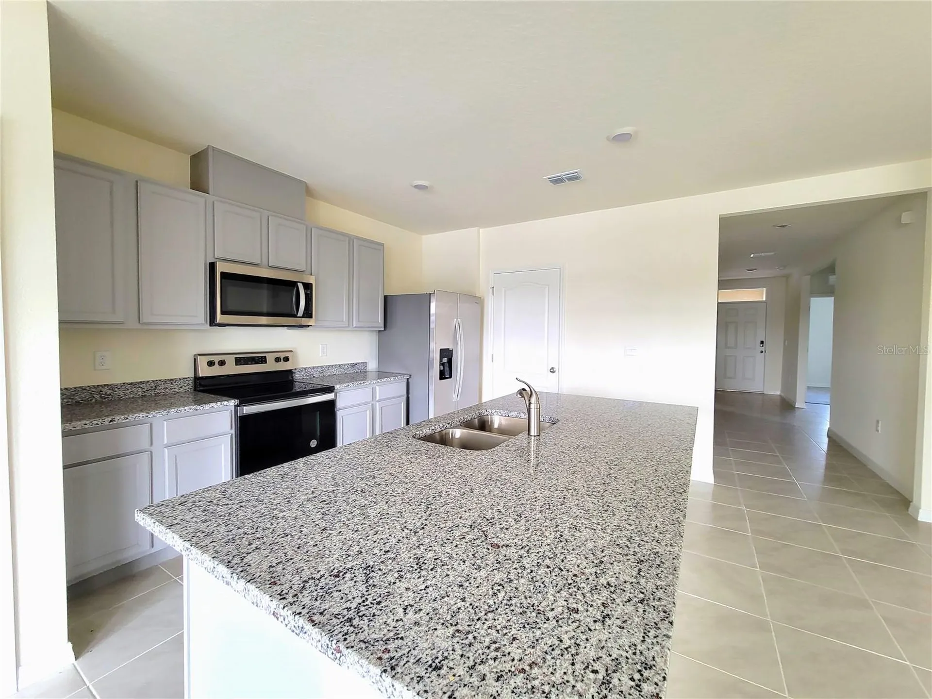 420 Noble Avenue Davenport FL 33837